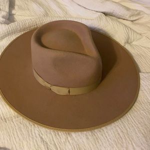 Lack of color Zulu rancher hat
